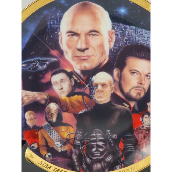Star Trek Next Generation Picard Year 1994 Porcelain 8 1/8" Wall Decor Plate - Picture 2 of 15